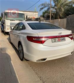 هيونداي أزيرا